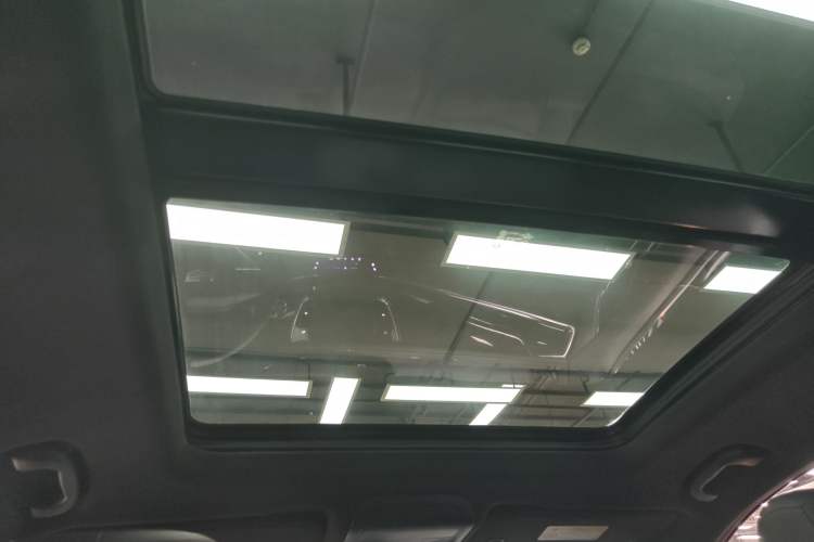 Used Cadillac XT6 2022 2.0T Six-Seater Four-Wheel Drive Luxury Version