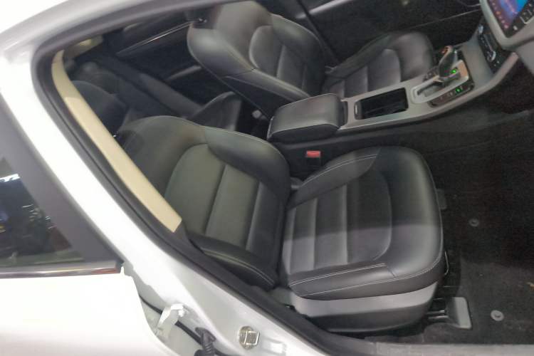 Used Geely Auto Emgrand GS 2018 Sport Edition 1.8L Automatic LingShang Model Right Front Seat