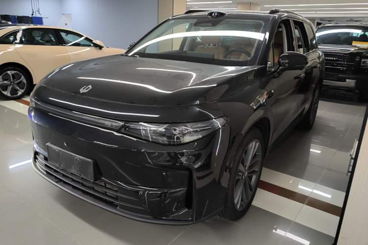 Used Leapmotor C16 2026 Extended-Range 280 LiDAR Zhizun Edition 6 Seats