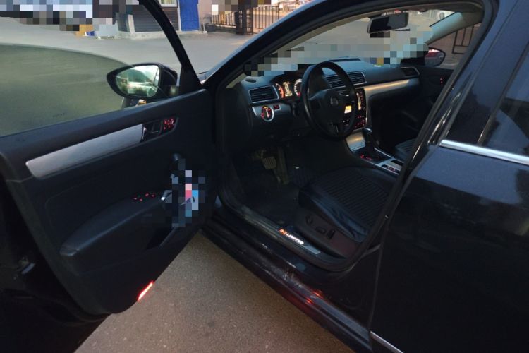 Used Volkswagen Passat 2014 1.8TSI DSG 30th Anniversary Edition
