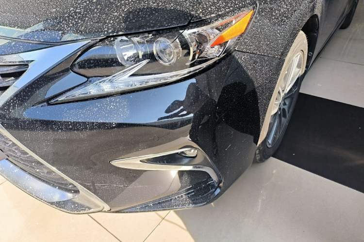 Used Lexus ES 2015 300h Comfort Edition