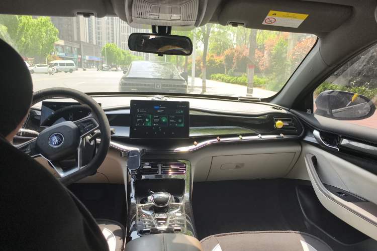 Used BYD Qin PLUS 2023 Champion Edition DM-i 55KM Leading Model
