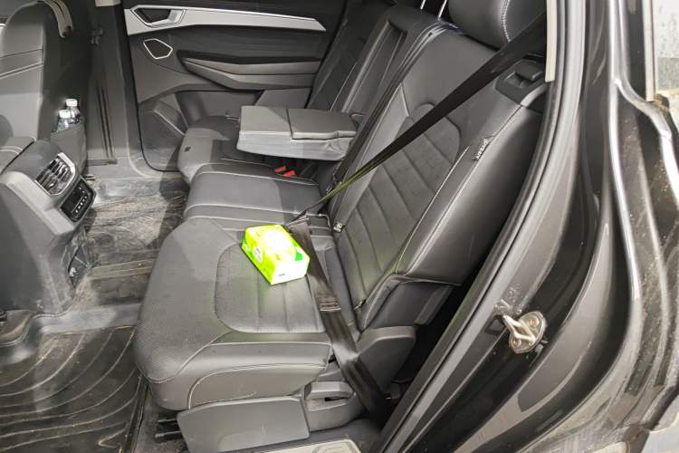 Used Volkswagen Talagon 2023 Facelift 380TSI All-Wheel Drive Luxury Jiajing Pro Version with 7 Seats
