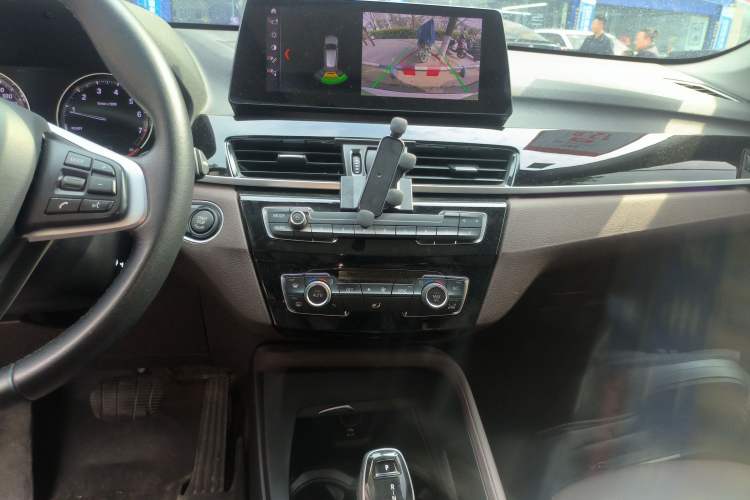 Used BMW X1 2020 sDrive25Li Leading Model