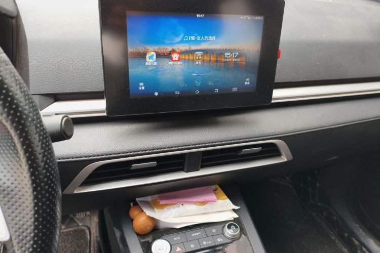 Used BYD e2 2019 Standard Range Model – Smart & Comfortable Version Audio And AC Panel