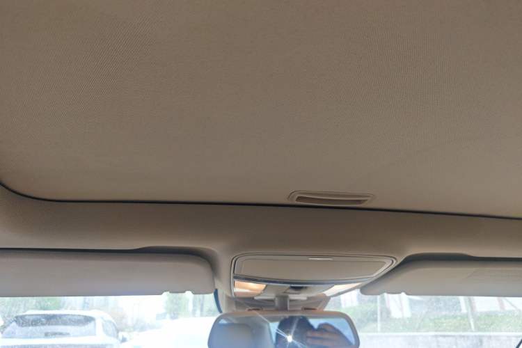 Used Mercedes-Benz S-Class 2012 S 300 L Business Standard Model Headliner
