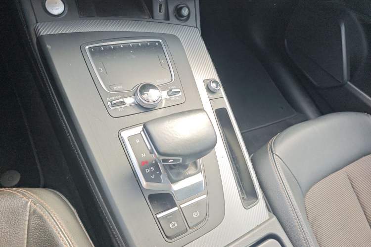 Used Audi Q5L 2018 45 TFSI Prestige Fashion Edition China V Emission Standard