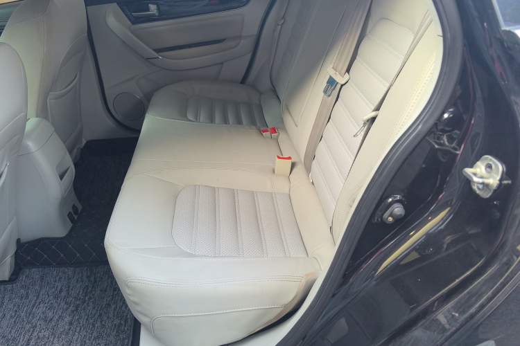 Used FORTHING Joyear S50 2017 1.5L Manual Luxury Model
