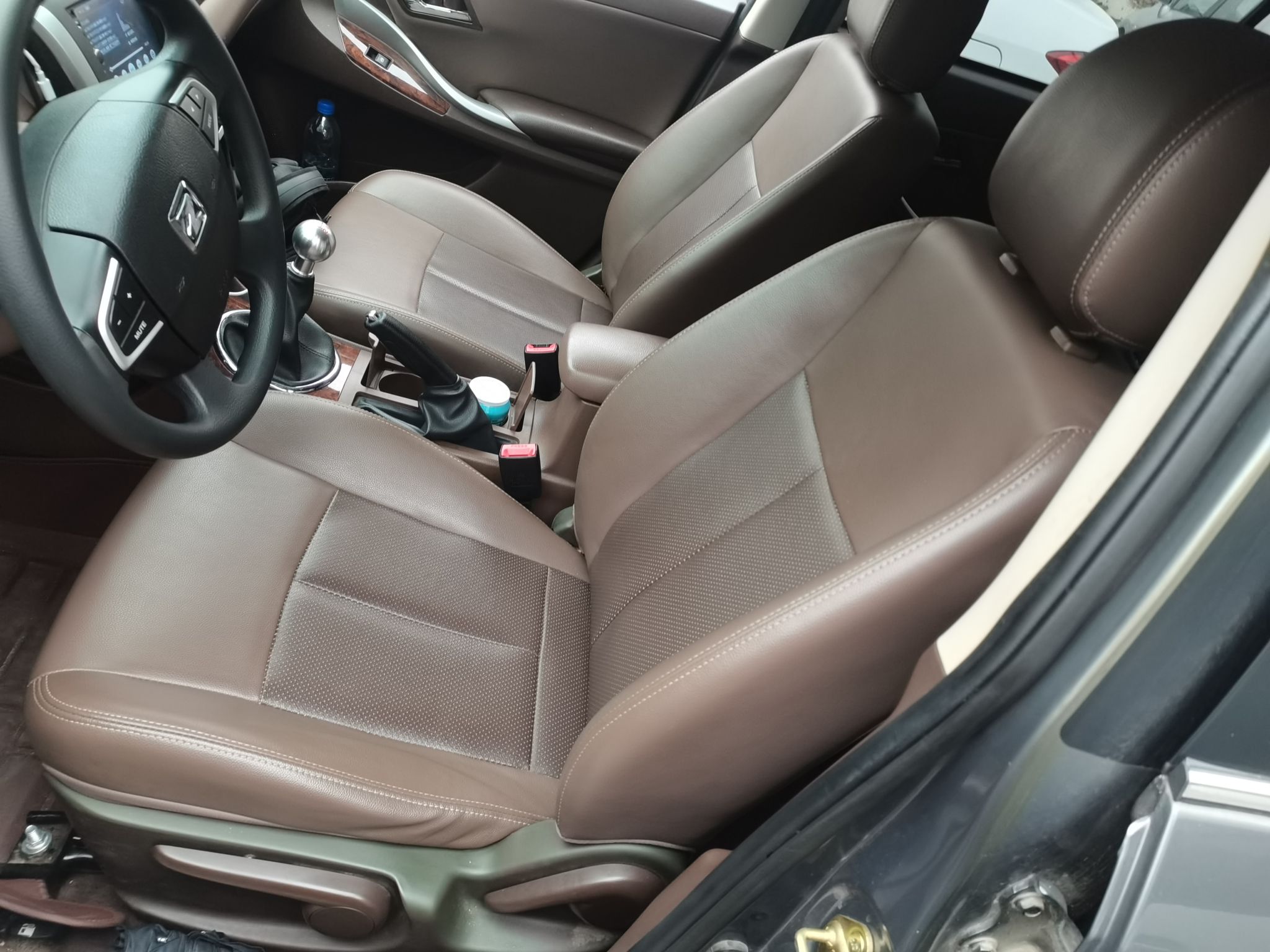 Interior delantero