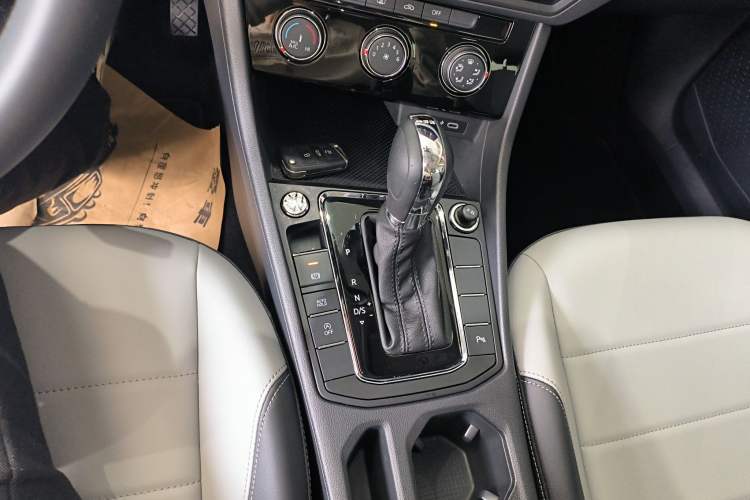 Used Volkswagen Bora 2023 200TSI DSG SmartDrive PRO Edition