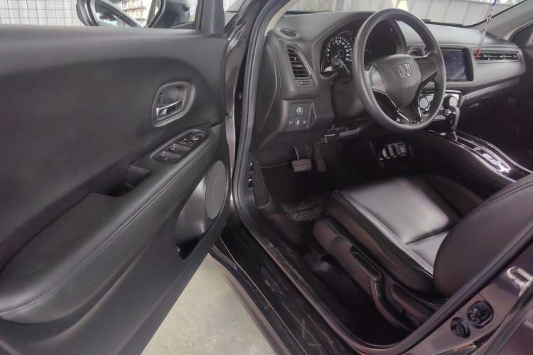 Used Honda Vezel 2020 1.5L CVT Elite Edition