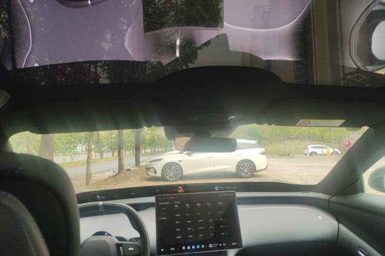 Used Xiaomi Auto YU7 2025 Ultra-Long Range All-Wheel Drive Pro Version