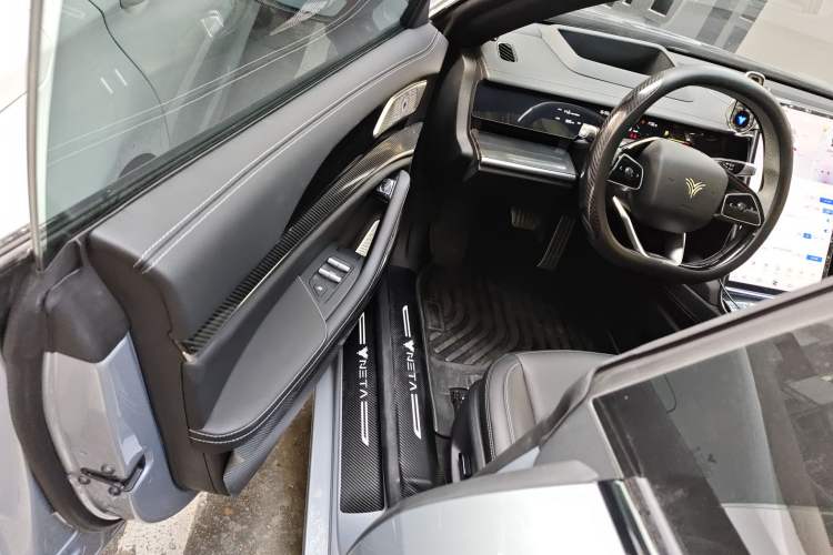 Used NETA S 2024 Pure Electric 520km Rear-Drive AR-HUD Version
