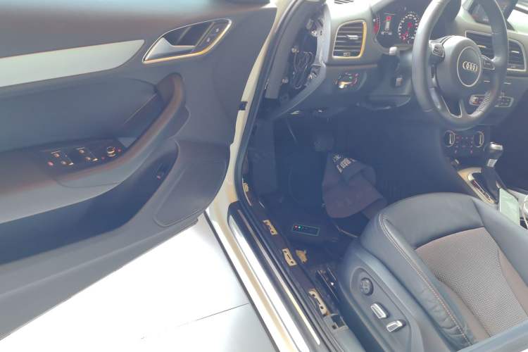 Used Audi Q3 2017 30 TFSI Fashion Model