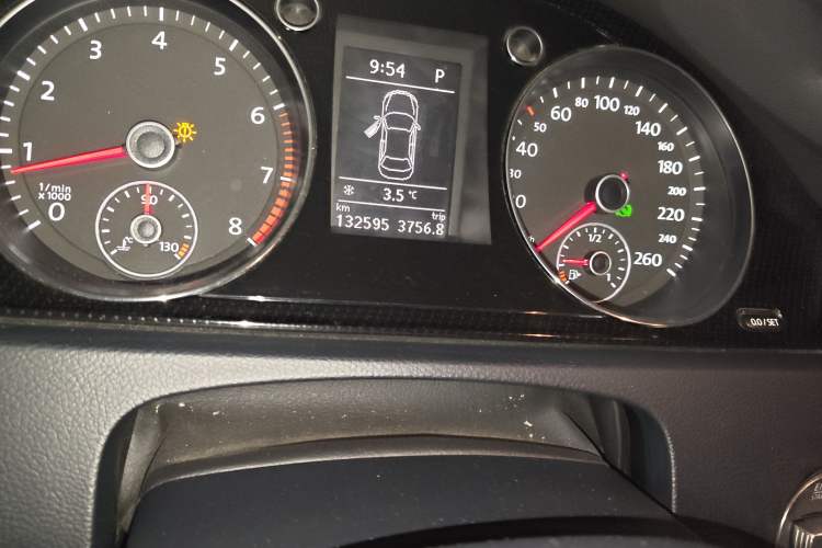 Used Volkswagen Magotan 2012 Revised 1.8TSI Luxury Version