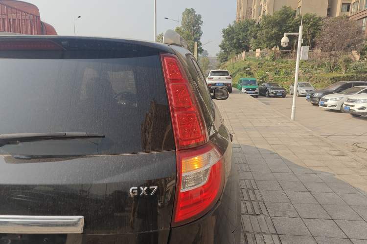 Used Geely Auto GX7 2014 2.0L Automatic Prestige Version China V Standard