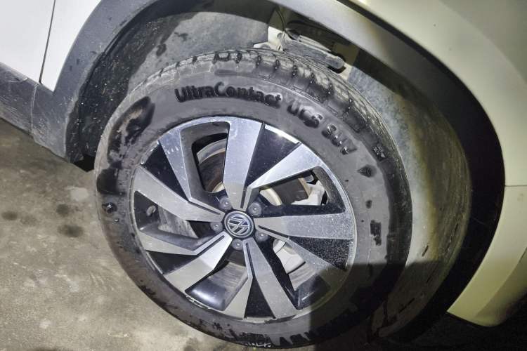 Used Volkswagen Tayron 2019 330TSI Two-Wheel Drive Luxury Model China VI Standard