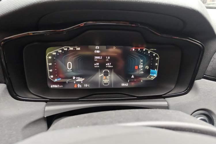 Used Lynk & Co 03 2021 2.0TD Automatic Trendy Champion Edition Instrument Cluster