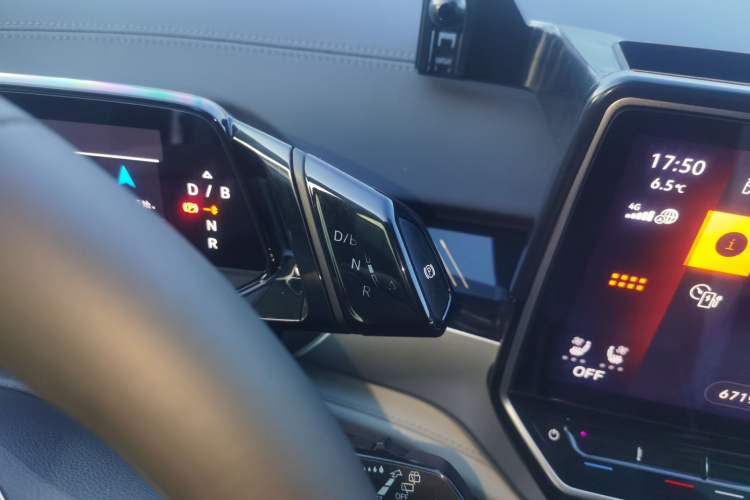 Used Volkswagen ID.6 CROZZ 2021 High-Performance PRIME Edition