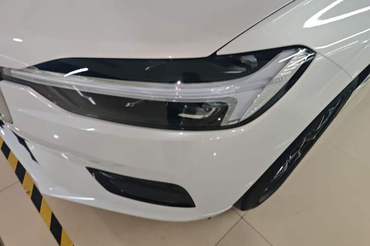 Used Volvo XC60 2021 T5 4x4 Smart Luxury Edition Left Front Headlight