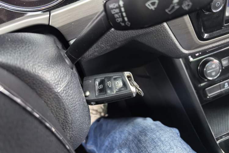 Used Volkswagen Touran 2018 Volkswagen Touran L 280TSI DSG Comfort Edition 7 Seats China V Emission Standard
