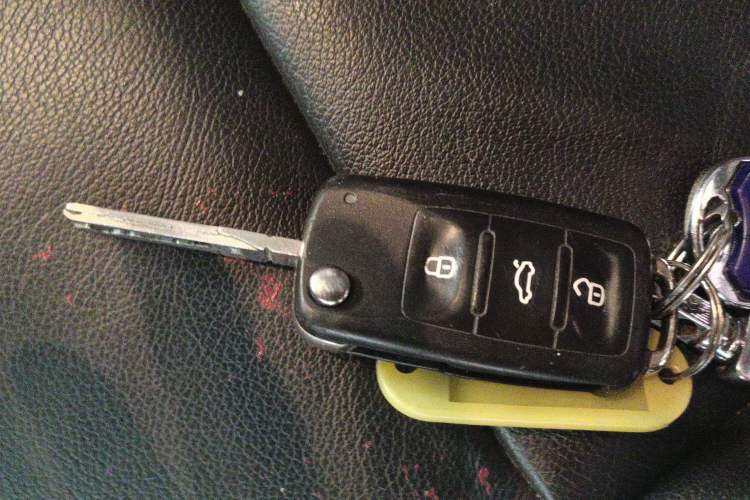 Used Volkswagen Lavida 2015 1.6L Automatic Comfort Edition