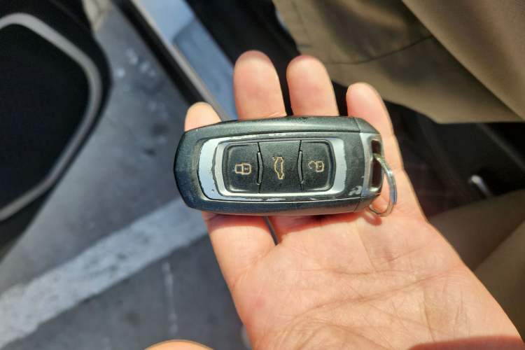 Used Geely Auto Vision X6 2016 1.3T CVT Flagship Model