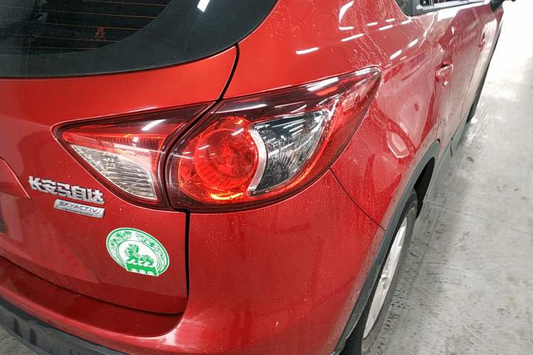 Used Mazda CX-5 2015 2.0L Automatic Two-Wheel Drive Urban Version Exterior 3