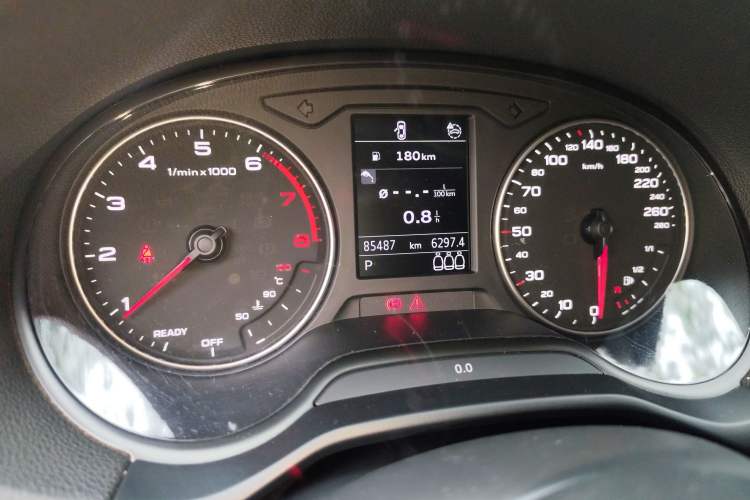 Used Audi Q2L 2022 35 TFSI Progressive Dynamic Edition
