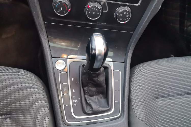 Used Volkswagen Golf 2020 Zhiai Edition 280TSI DSG Comfort Model