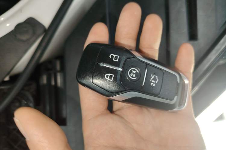 Used Ford Taurus 2015 EcoBoost 245 Luxury Model