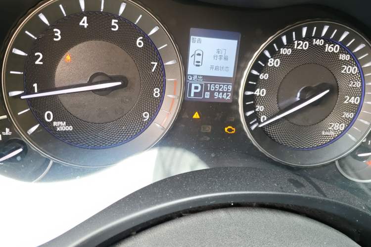 Used Infiniti M Series 2012 M25L Luxury Edition