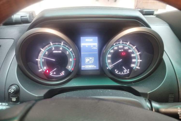 Used Toyota Prado 2010 4.0L Automatic TX-L
