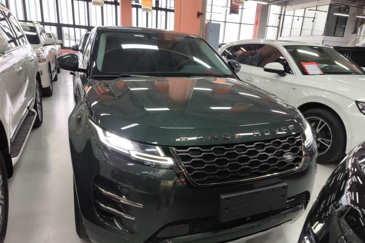 Used Land Rover Range Evoque 2023 Aurora L 249 PS Luxury Edition Front