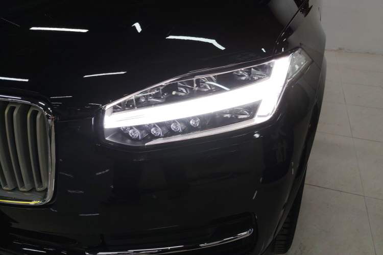 Used Volvo XC90 New Energy 2018 E-Drive Hybrid T8 Prestige 7-Seater
