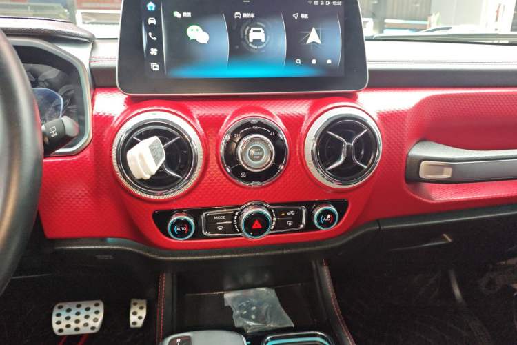 Used BAIC Off-Road BJ40 2023 2.0T Automatic Four-Wheel Drive Urban Hunter Edition Chivalrous Type