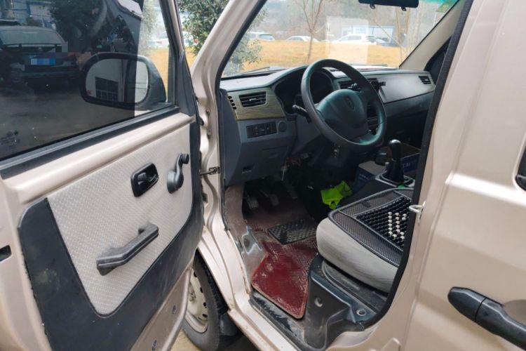 Used Jinbei Hiace X30 2020 1.5L Super-Comfortable Version China VI Standard SWC15M