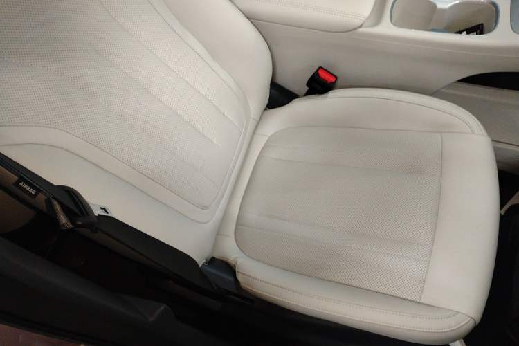 Used Geely Galaxy Geome 2025 410 km Free Version Right Front Seat