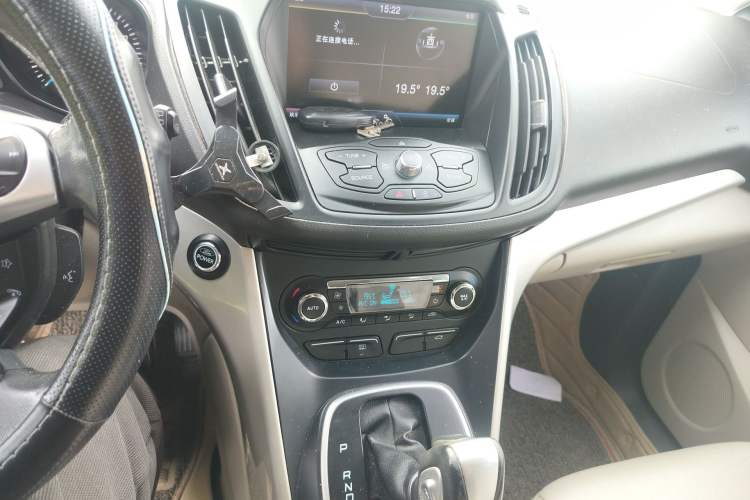 Used Ford Kuga 2013 1.6L GTDi 4x4 Elite Model
