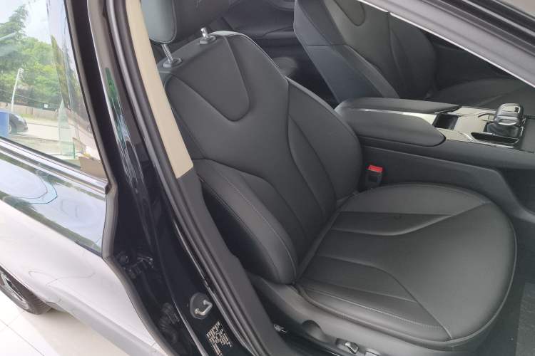 Used Hongqi E-QM5 2023 Revised Version Basic Travel Edition