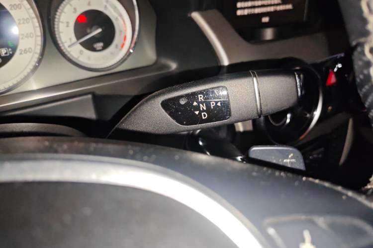 Used Mercedes-Benz GLK-Class 2014 GLK 260 4MATIC Dynamic Model