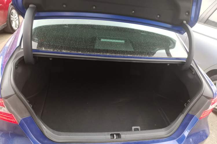 Used Toyota Camry 2018 Dual-Engine 2.5 HG Luxury Edition