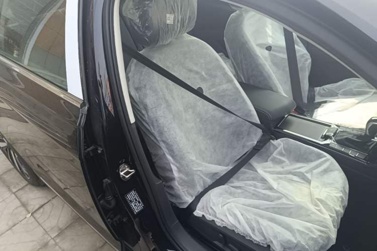 Used Volkswagen Passat 2026 Model, Outstanding 380TSI Longteng Edition
