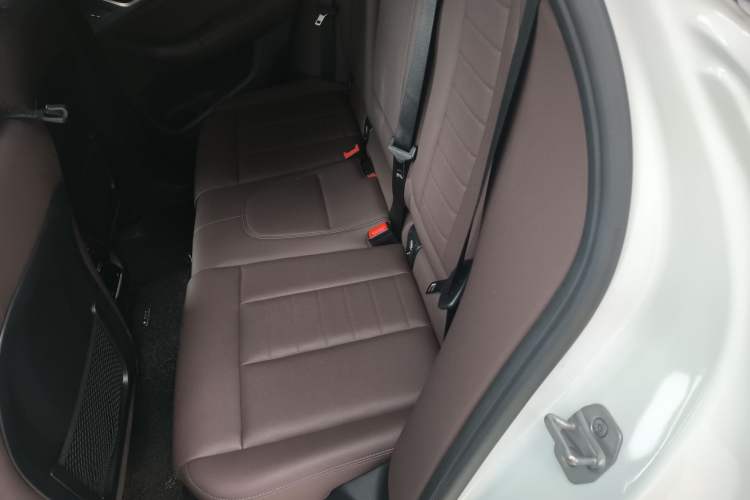 Used BMW X3 2020 xDrive25i Luxury Package Left Rear Seat