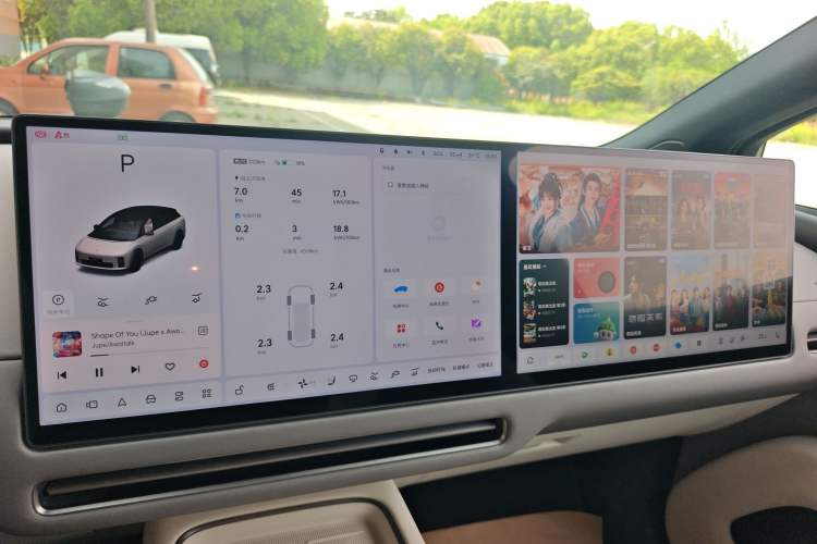 Used Li Auto i6 2025 Model Two-Wheel-Drive Standard Type Instrument Cluster