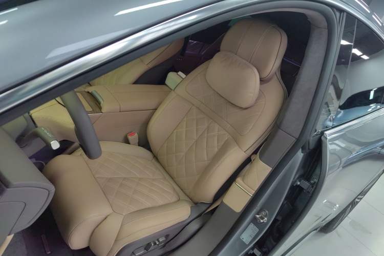 Used Nio ET9 2025 100kWh First-Edition Limited Edition
