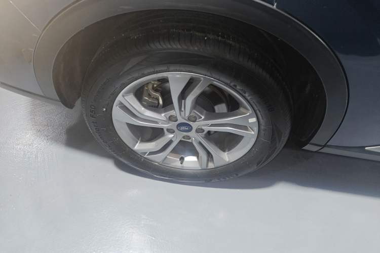 Used Ford Equator Sport 2022 EcoBoost 170 Platinum Edition Exterior 5