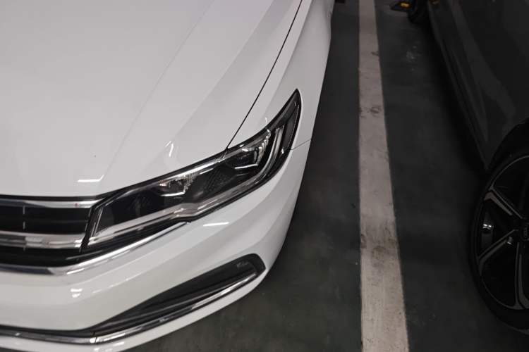 Used Volkswagen Bora 2020 1.5L Automatic Elite Version Left Front Headlight