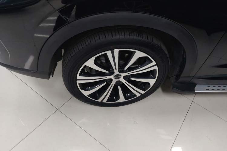 Used Roewe RX5 MAX 2021 Supreme Series 400TGI Automatic Smart Cabin Prestige Edition
