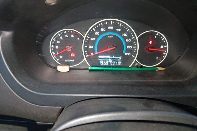 Used Wuling Rongguang V 2016 1.2L Standard Version